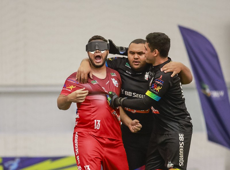 ADEF vence, assegura vaga na Série A e mira o título da Série B ADEF vence, assegura vaga na Série A e mira o título da Série B