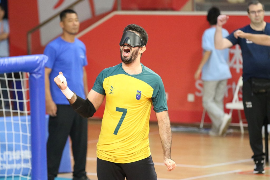 Brasil encerra primeira fase com vitória brilhante sobre a China e virada contra a Finlândia
