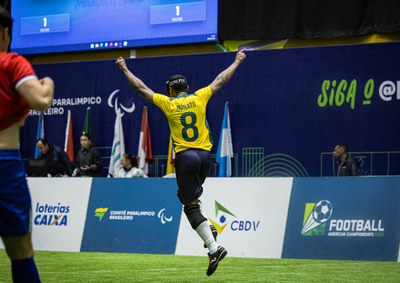 Brasil vence Chile por 3 a 0 na estreia da Copa América de futebol de cegos