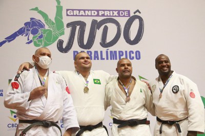 Duelos inéditos definem novos campeões do judô paralímpico brasileiro