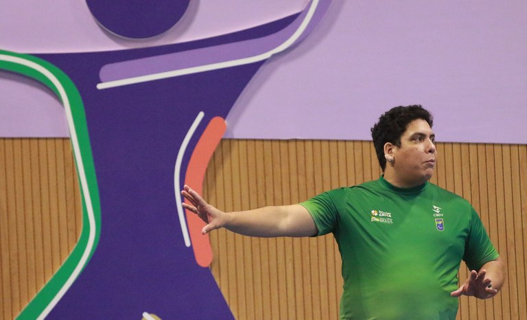 Fase de treinos ajusta mudanças técnicas e táticas no goalball brasileiro Fase de treinos ajusta mudanças técnicas e táticas no goalball brasileiro