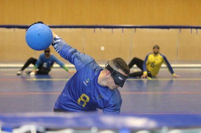 Futuro e presente do goalball brasileiro se unem para treinar no CT