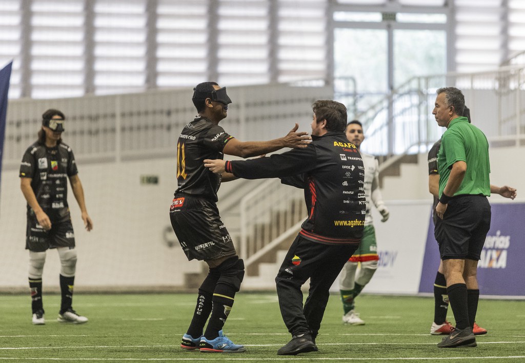 AGAFUC vence e se classifica à final da Liga com três rodadas de antecedência AGAFUC vence e se classifica à final da Liga com três rodadas de antecedência