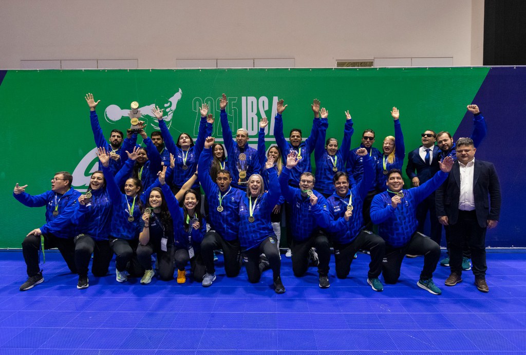 Brasil repete 2022, ganha as duas finais e faz dobradinha no Campeonato das Américas