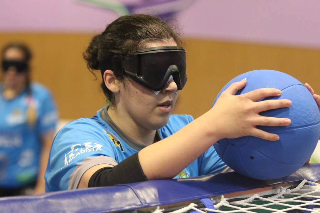 De volta às quadras, Victoria Amorim tenta levar Athlon ao primeiro pódio De volta às quadras, Victoria Amorim tenta levar Athlon ao primeiro pódio