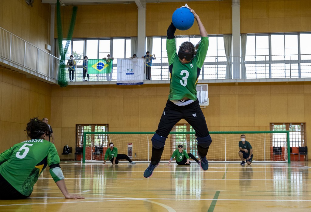 Gerações do goalball feminino se unem em busca de inédito pódio paralímpico