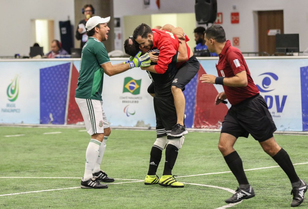 México bate o Chile e lidera o Campeonato das Américas de Fut 5