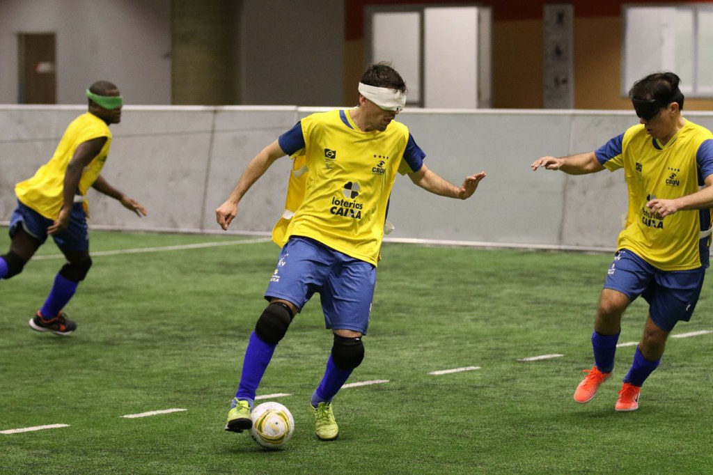 Seleções de futebol de 5 e goalball são convocadas para fase de treinamento