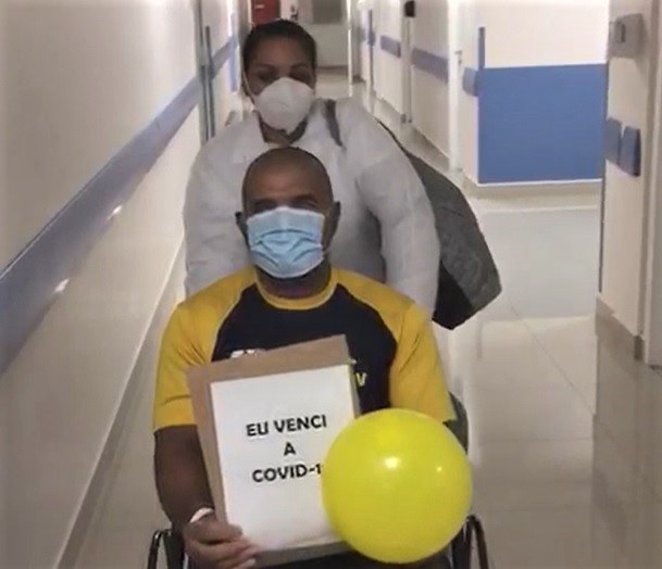 Tenório: 'Sensação é de ter vencido várias Paralimpíadas contra a Covid' Tenório: 'Sensação é de ter vencido várias Paralimpíadas contra a Covid'