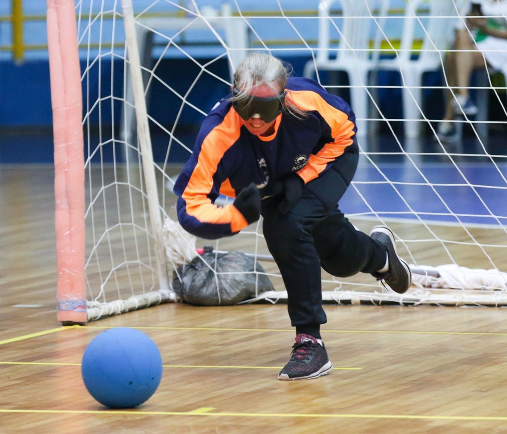 Times iniciam batalha pelo título da etapa Sul de Goalball em Foz do Iguaçu