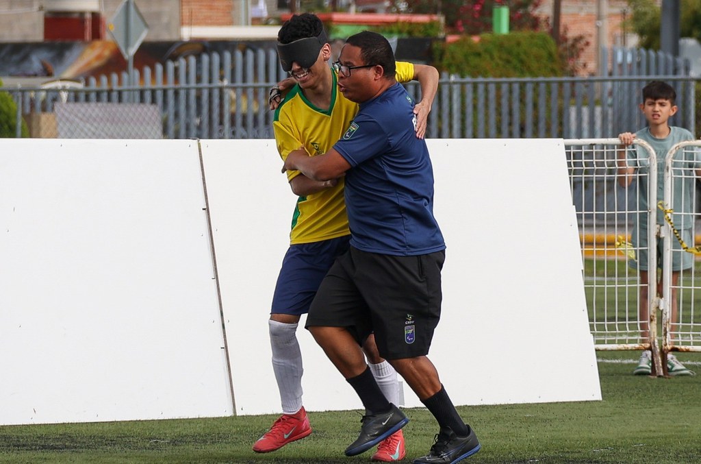 Kauan brilha e Seleção Brasileira atropela Estados Unidos na Copa Azteca
