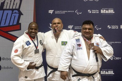Medalhistas em Paris brilham na primeira etapa do Grand Prix de Judô Paralímpico