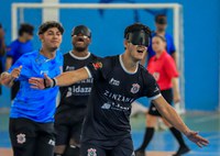 CORINTHIANS bate a APACE e embola briga por vaga à final