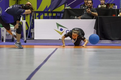 Juliane Russo é certificada no Nível Internacional 2 de goalball