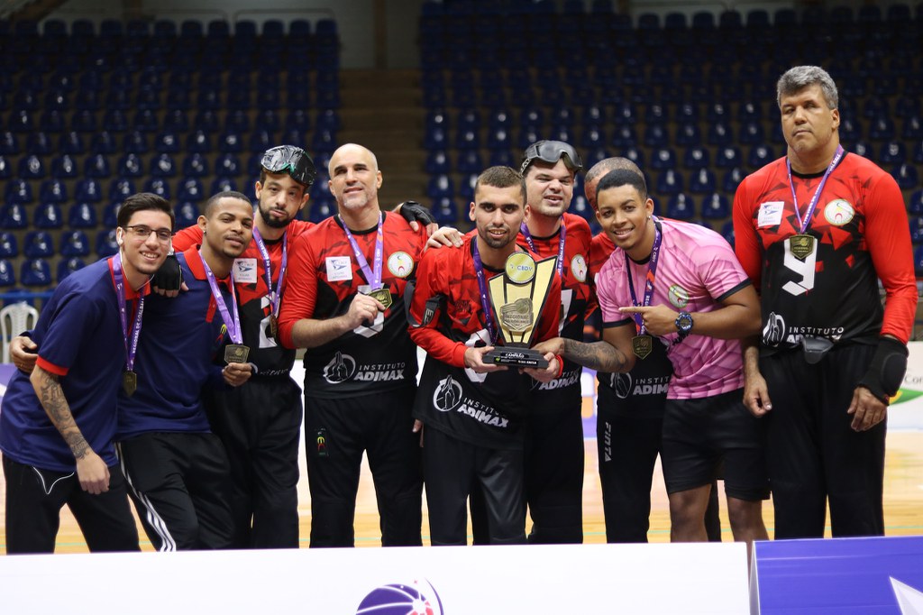 URECE conquista o bicampeonato do Regional Sudeste I; ADEVIBEL é campeã no feminino