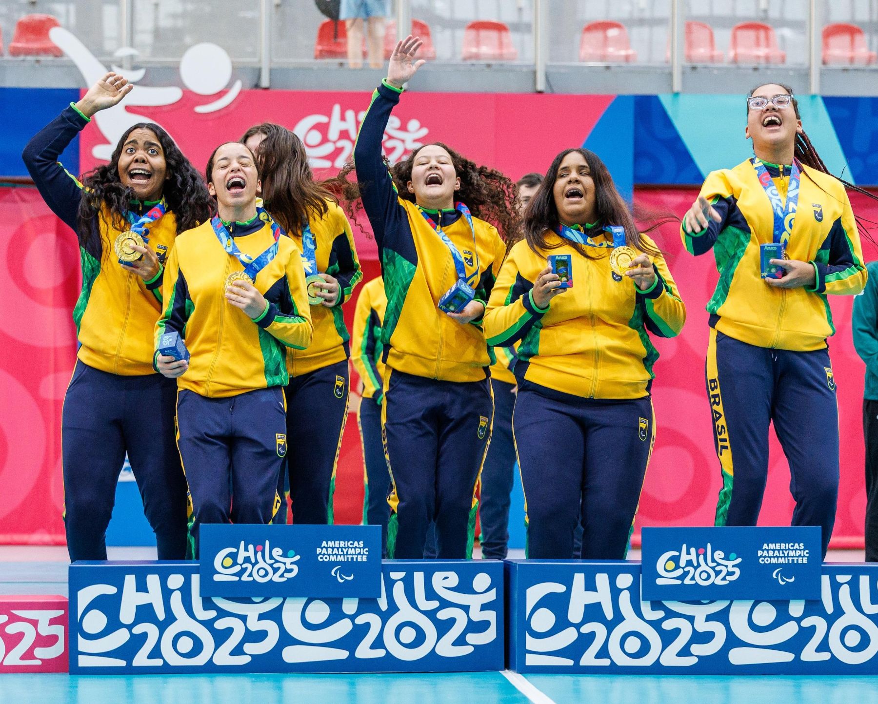 WhatsApp Image 2025-11-04 at 21.56.59e.jpg